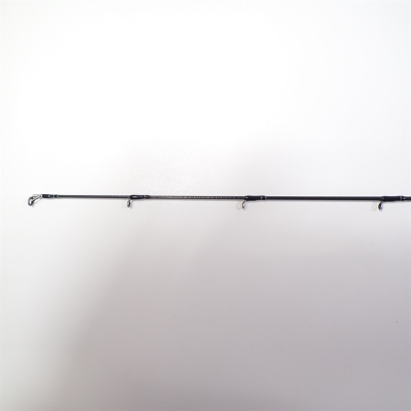 タトゥーラＸＴ６５１ＬＦＢ